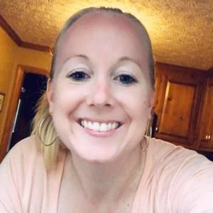 Meet your Posher, Chrissy